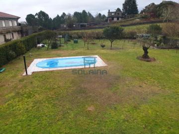 piscina/terreno