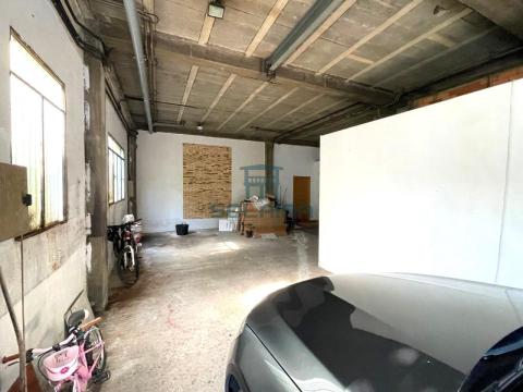 Garaje interior